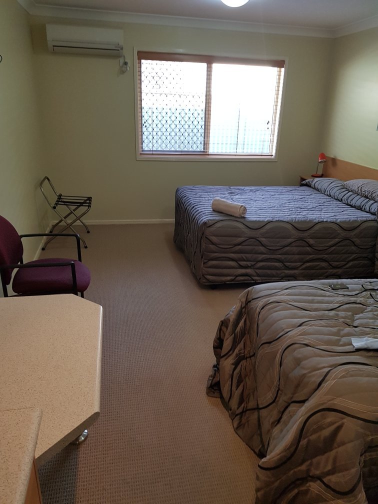 Country Roads Motor Inn-官方