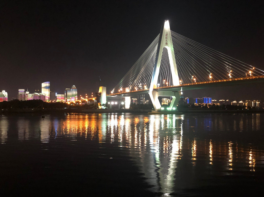 世纪大桥-海口市必去景点