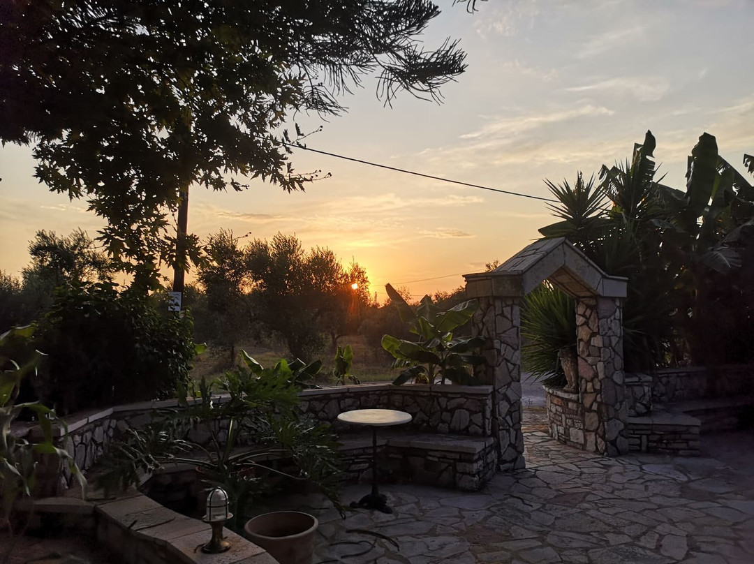 Kaiafas Lake Hotel主图