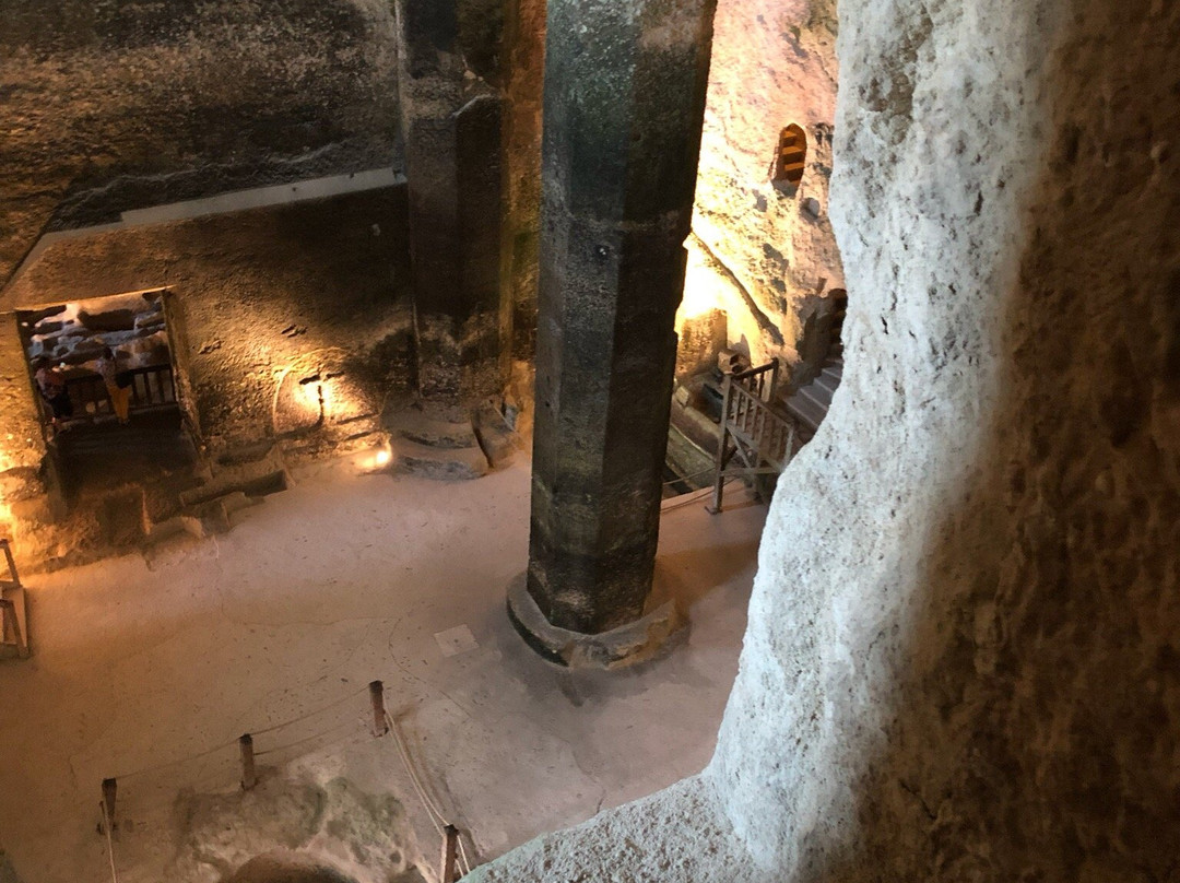 Monolithic Church of Saint-Jean of Aubeterre景点图片