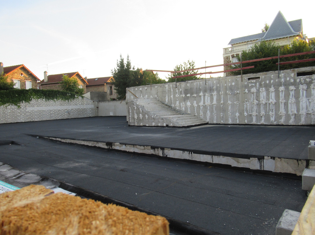 Centre Thierry Le Luron-Le Raincy必去景点