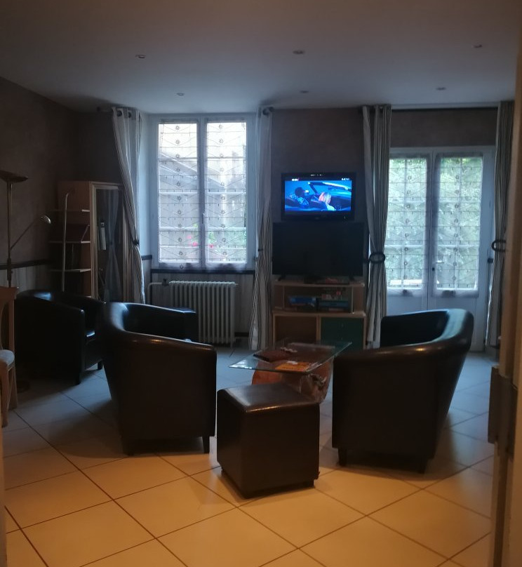 Hotel Les Messageries主图