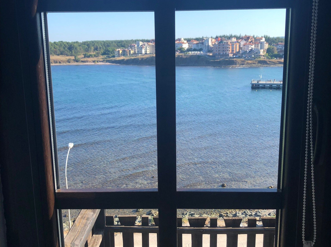 The Greek House主图