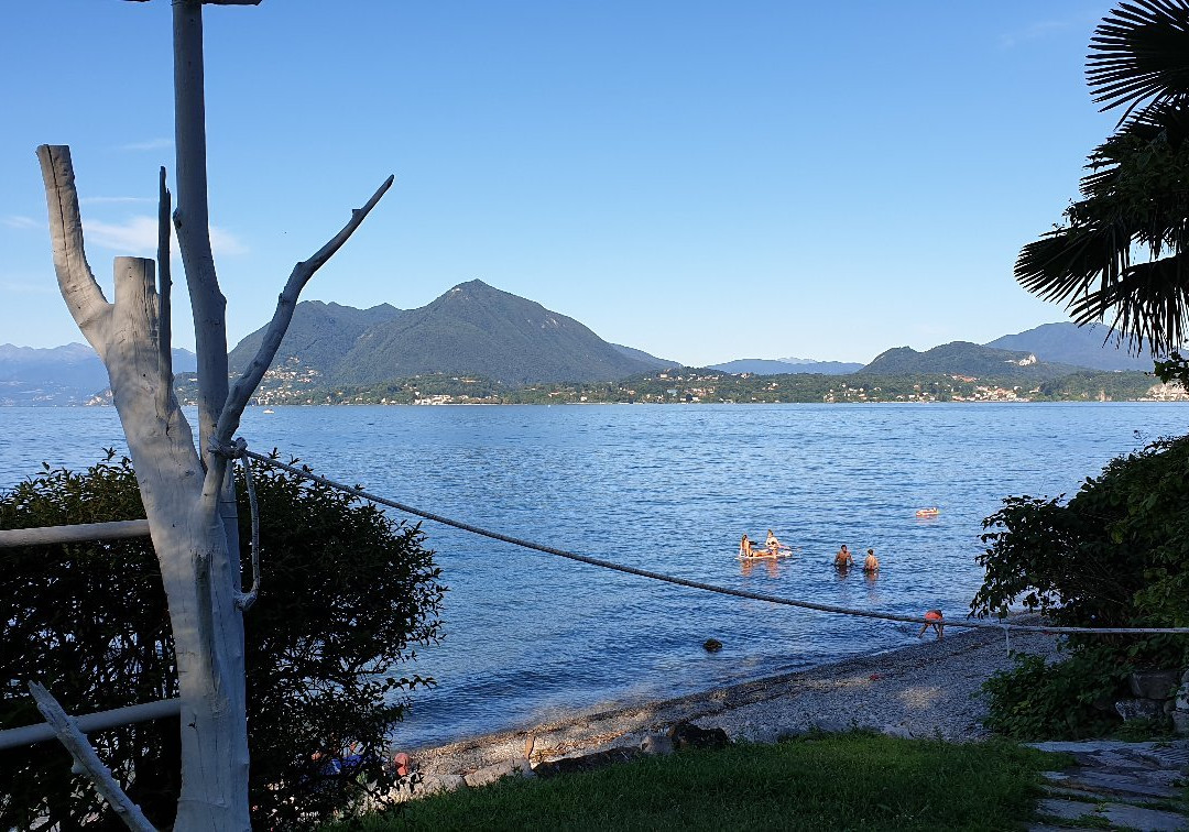 Lov Beach Minigolf La Betulla Stresa景点图片