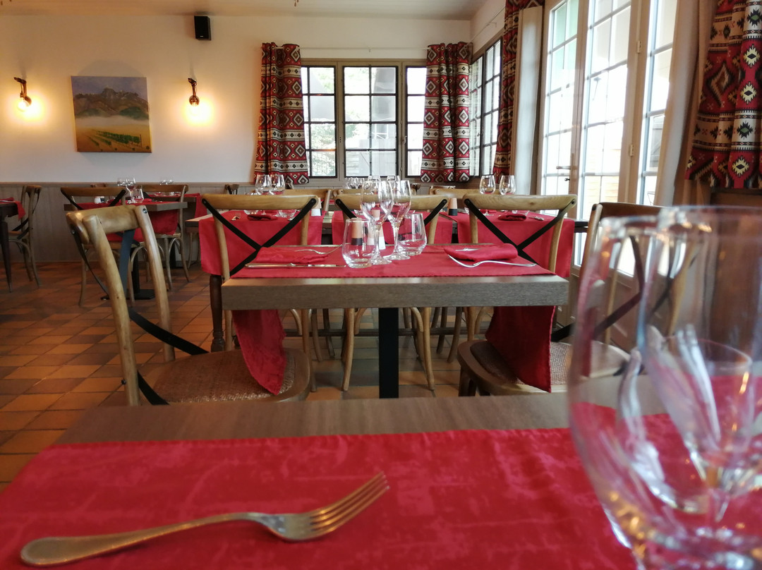 Logis Hostellerie du Neez主图
