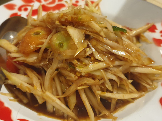 ชบาบาร์น ครัวอีสานวินเทจ