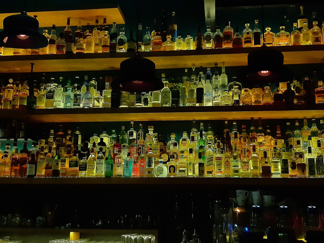 Dafni旅游景点-Spoiled