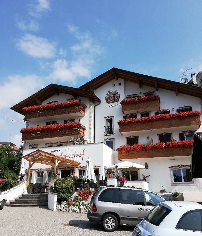 安德克罗夫酒店主图