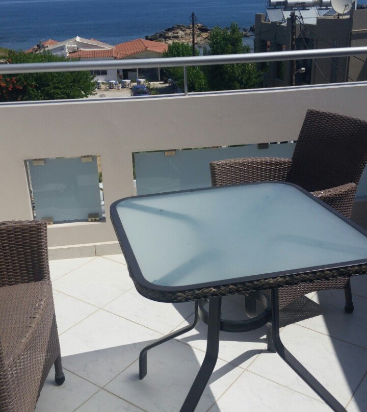 Sevach Apartments主图