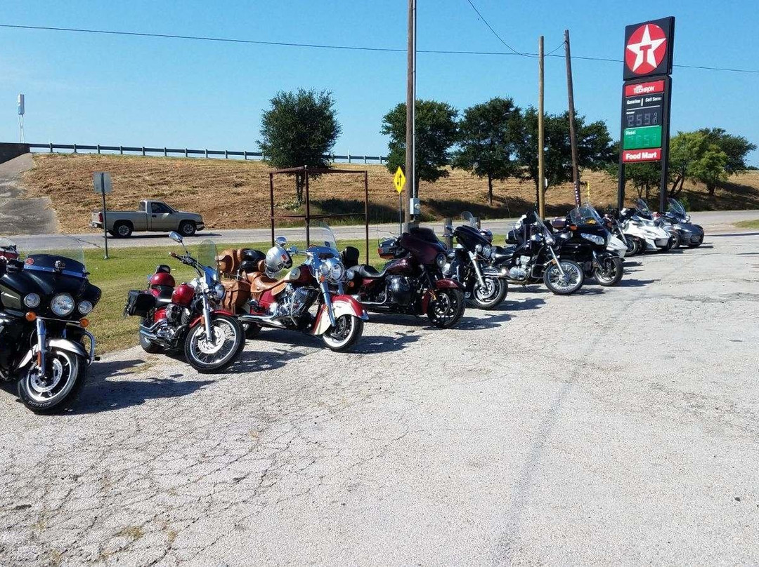 Strawn餐馆和美食-Bar-B-Truck Stop