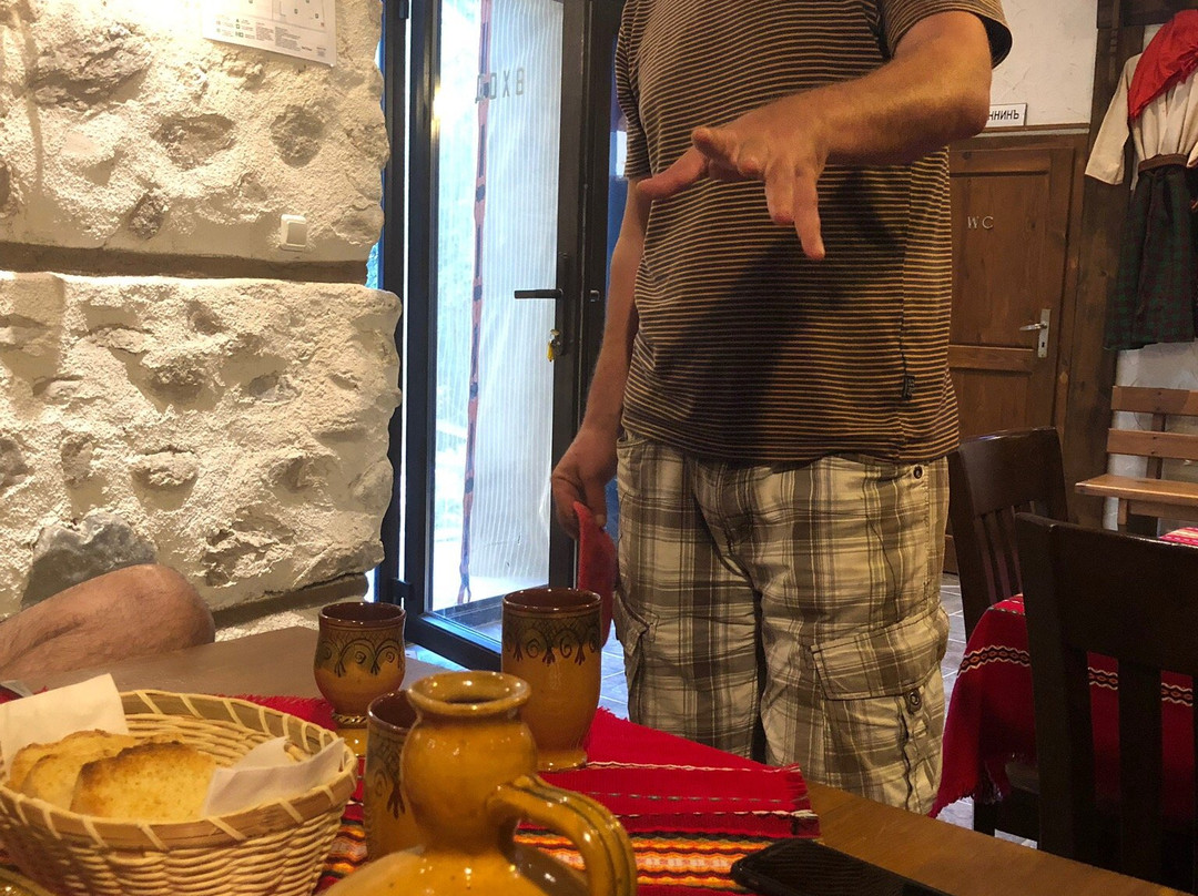 Lumparov's House主图