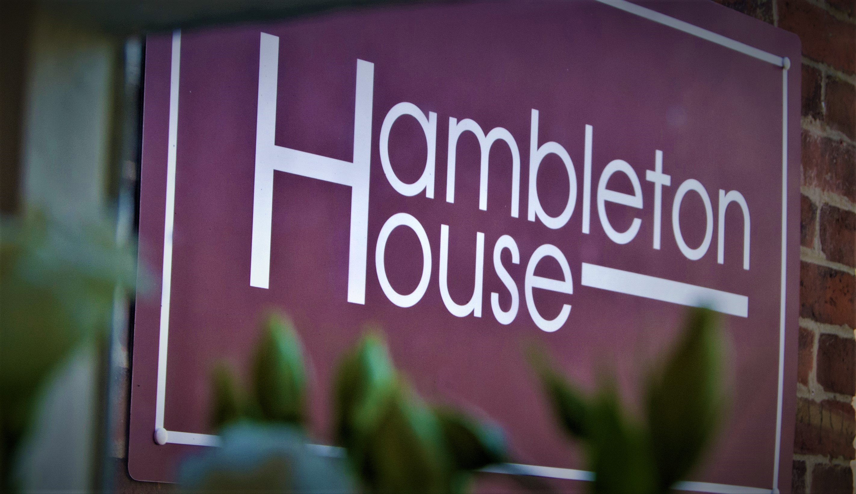 Hambleton House-官方