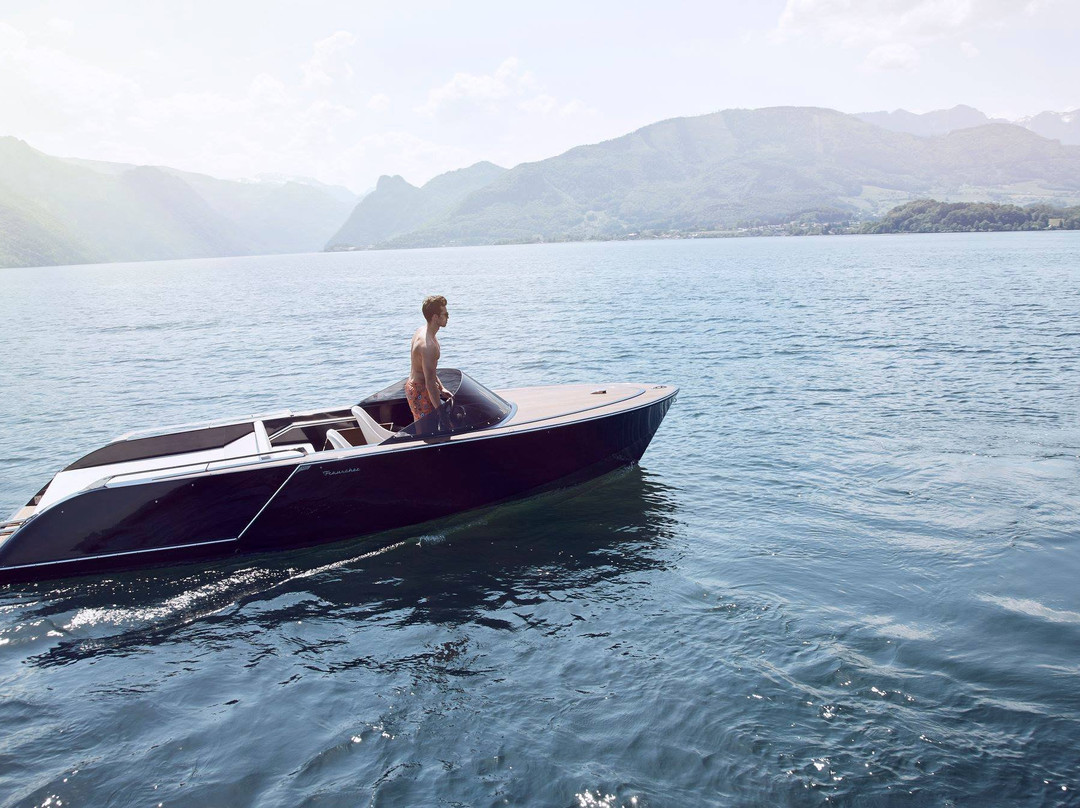 Officina Lupo Boat Service-斯特雷萨必去景点