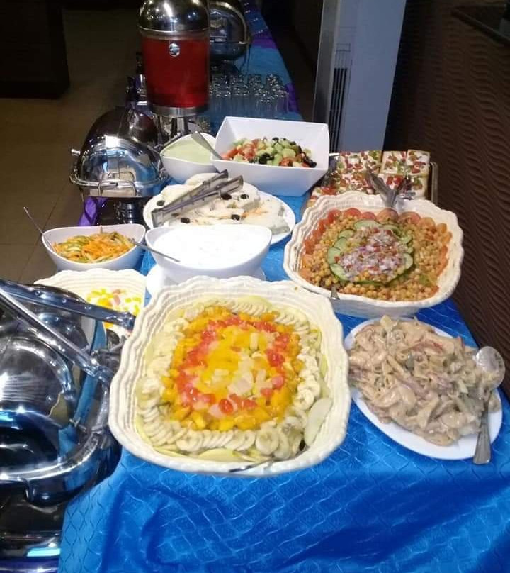 Naran餐馆和美食-The Café Muzaffarabad