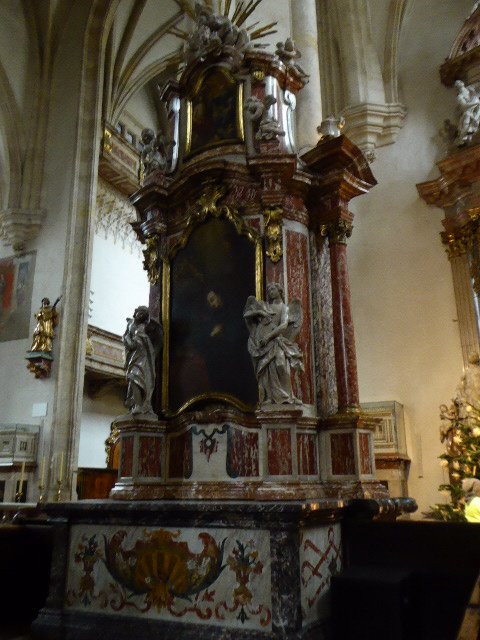 Cathedral (Domkirche)-格拉茨城必去景点