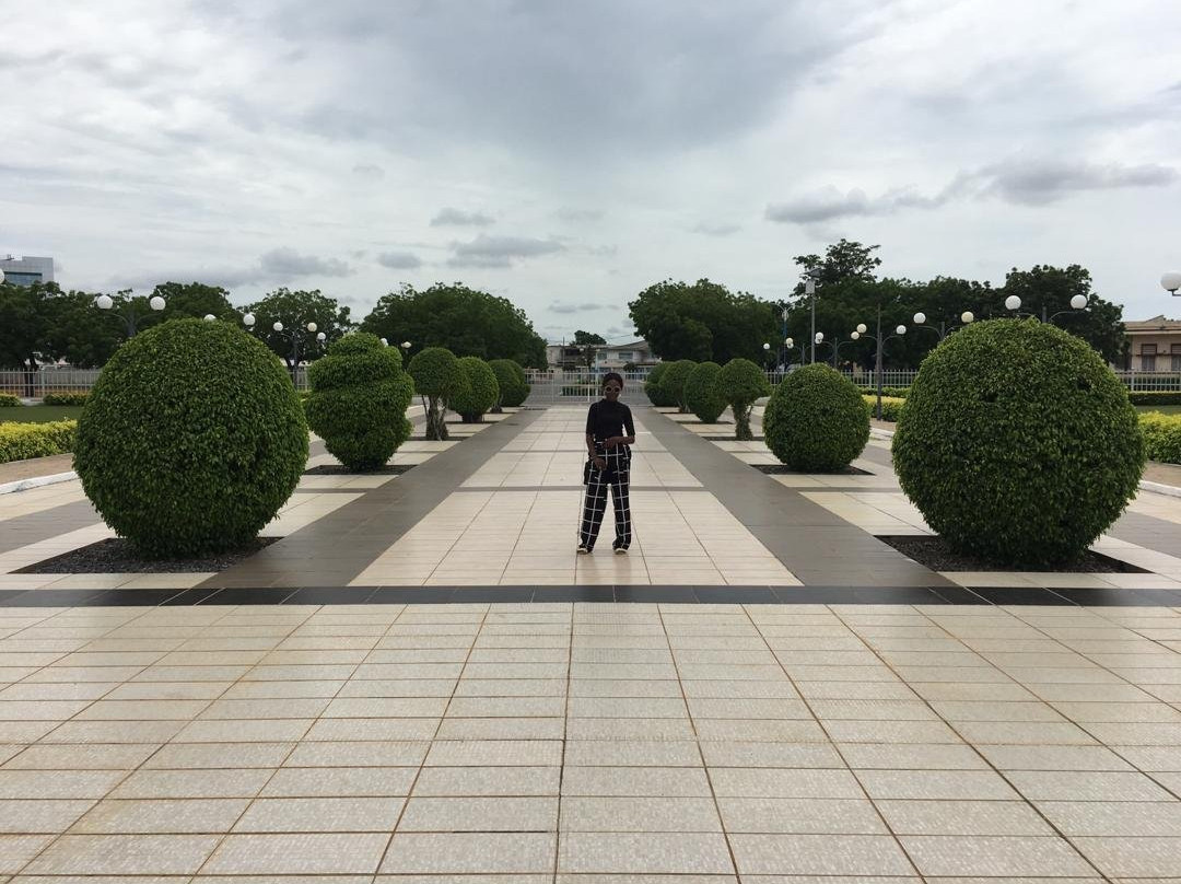 Monument de l'Independance-洛美必去景点