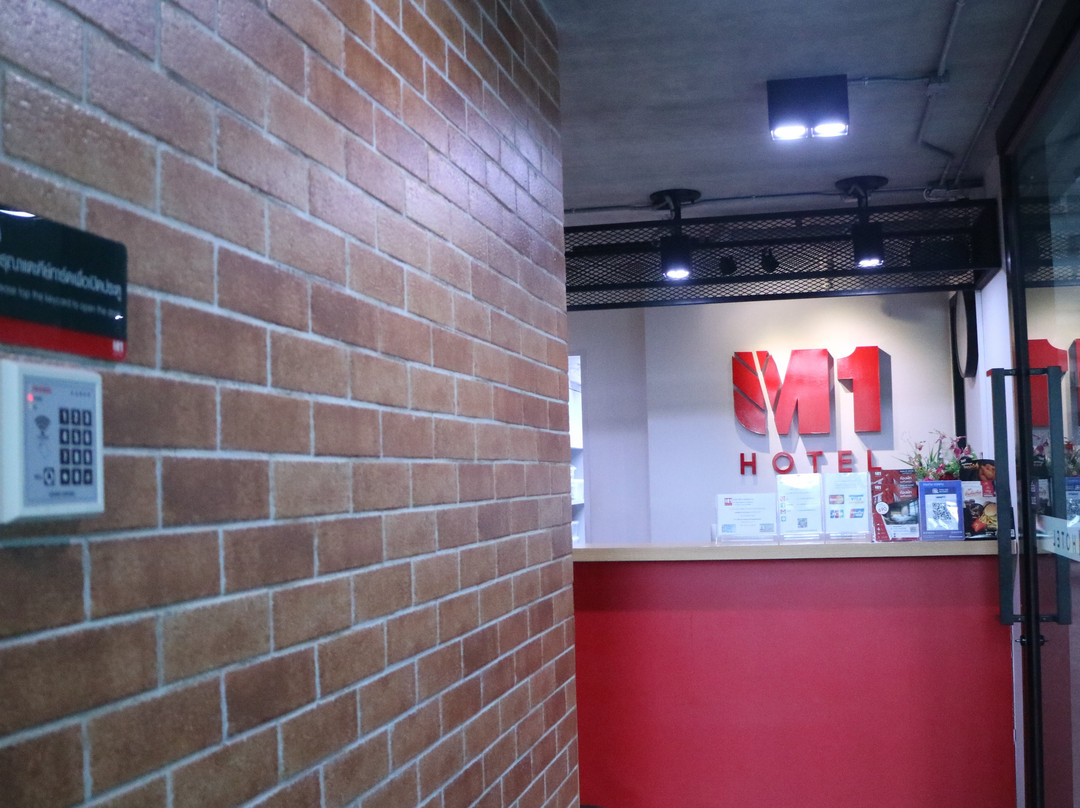 M1 Hotel主图