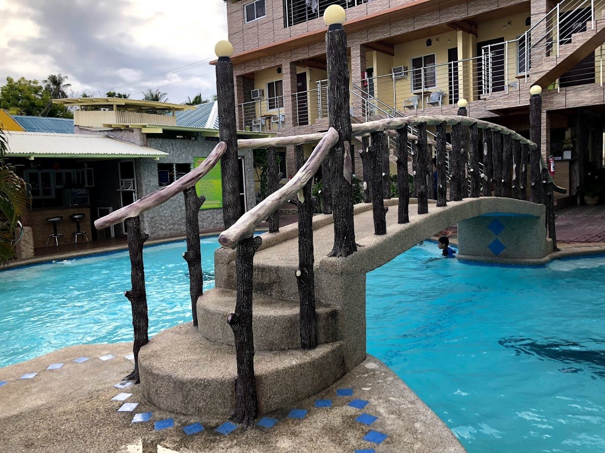 GingGing Hotel and Resort-泳池