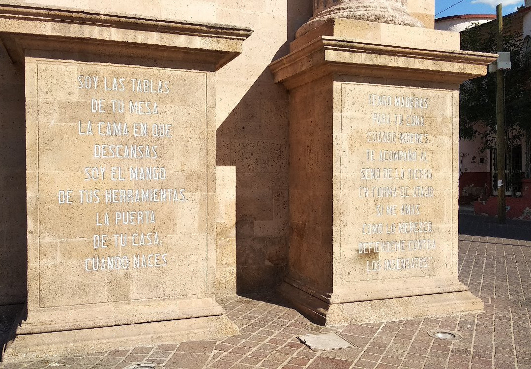 Arco Triunfal de la Calzada de los Héroes-利昂必去景点