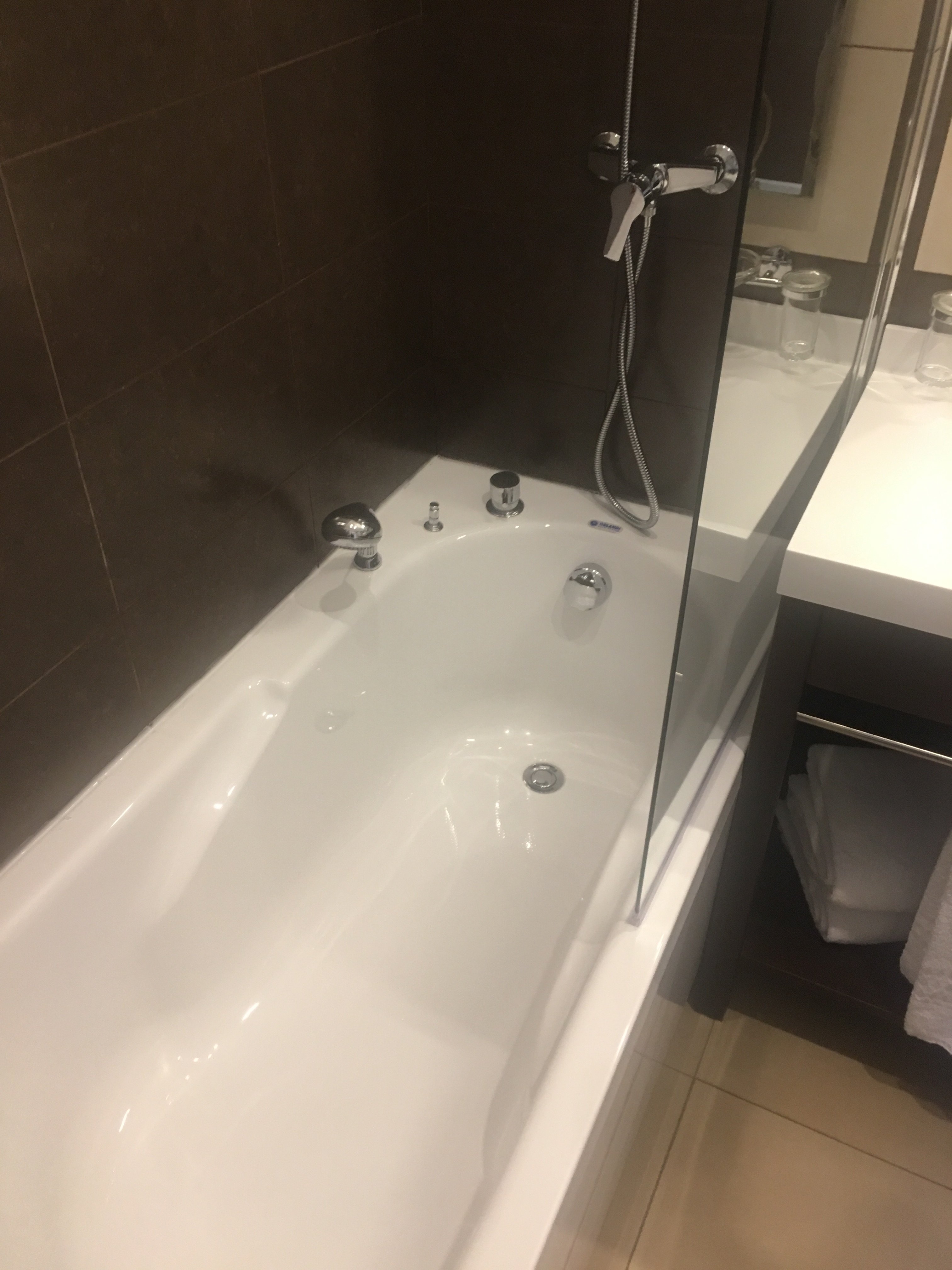 普林奇比迪费塔立雅酒店-浴室