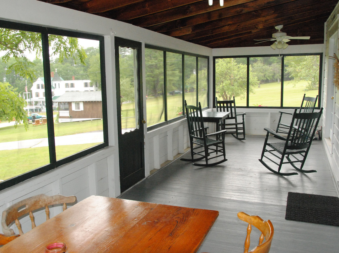 Tarry-A-While Resort主图