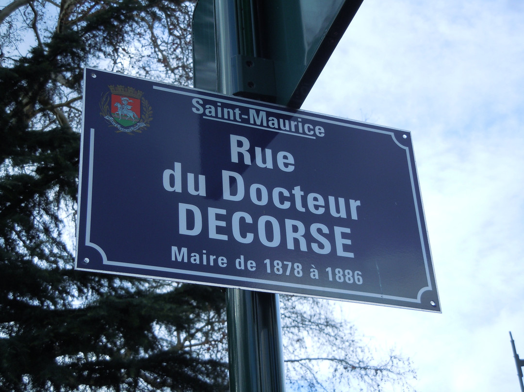 Monument en Hommage a Eugene Delacroix景点图片