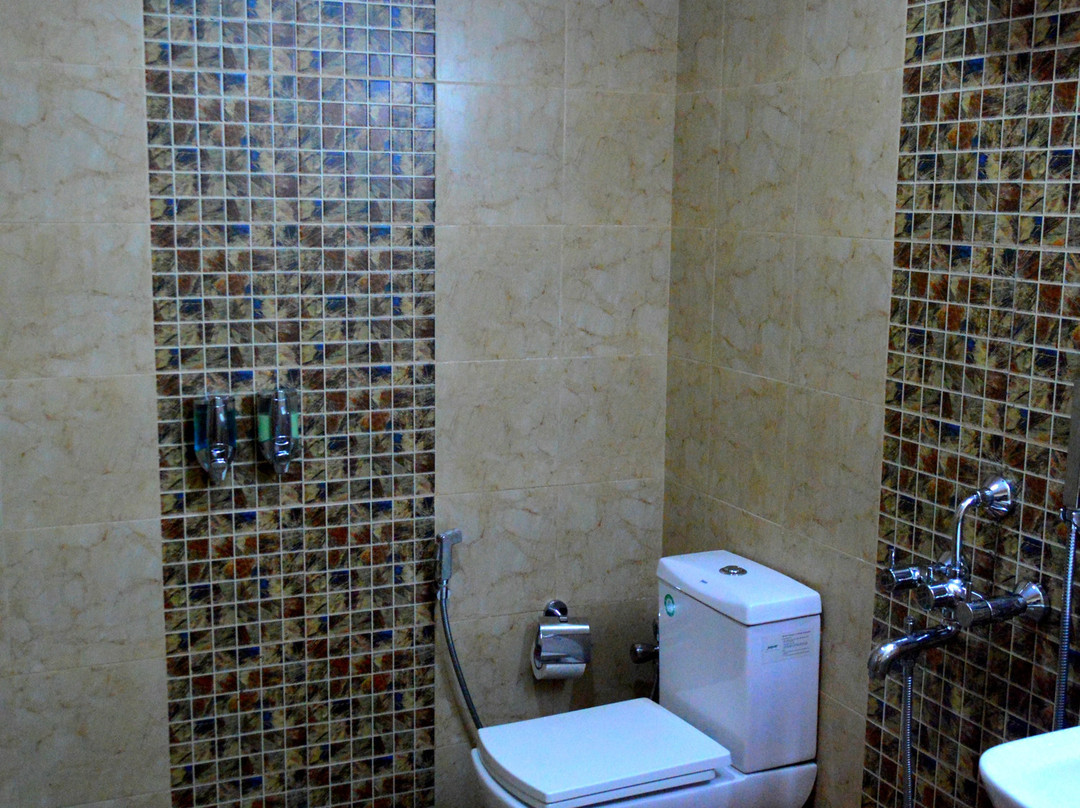 Lush Green Retreat主图