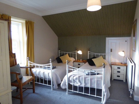 The Red House near Moffat主图