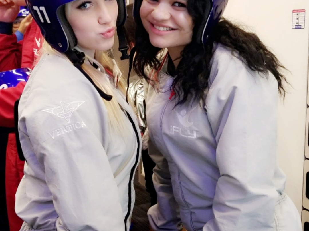 iFLY Indoor Skydiving - Loudoun景点图片