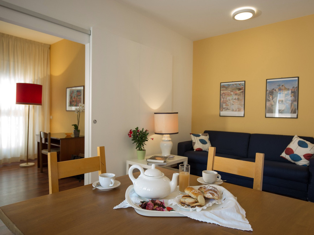 Marbela Apartments & Suites主图