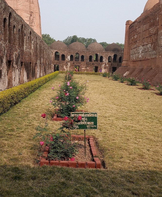 Katra Masjid景点图片