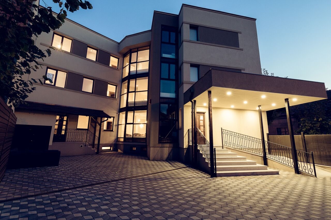 Pensiunea Select Central-官方