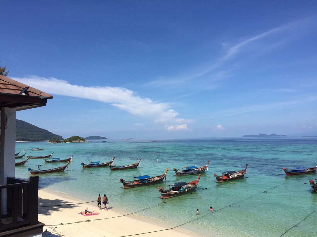 利普小屋海滩度假村主图