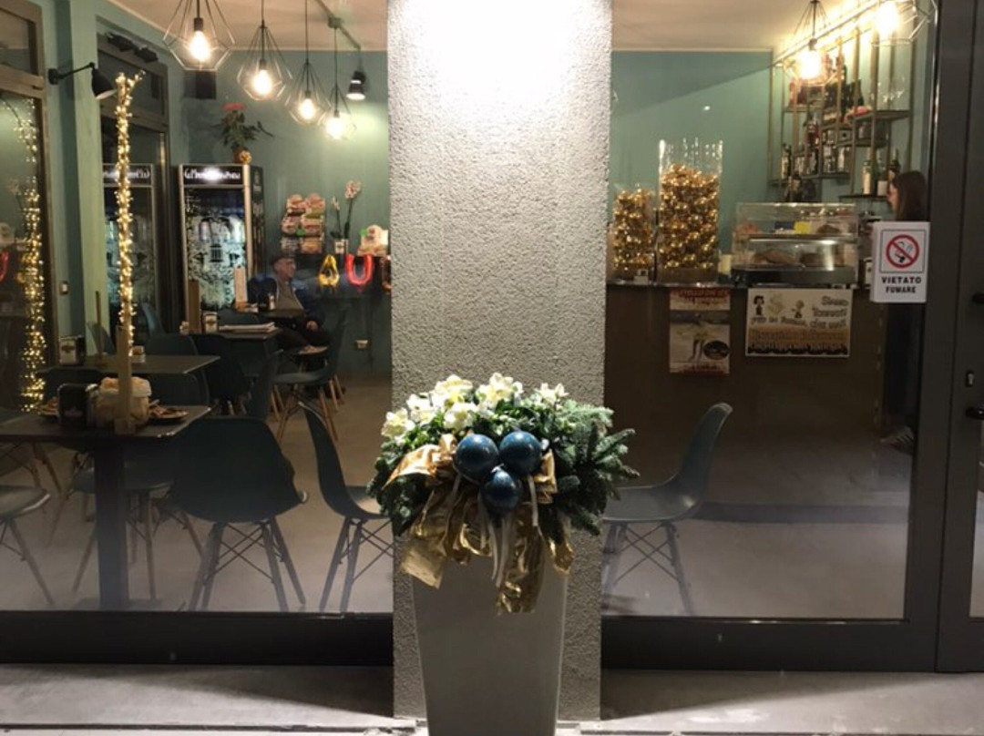 Vintage Cafe