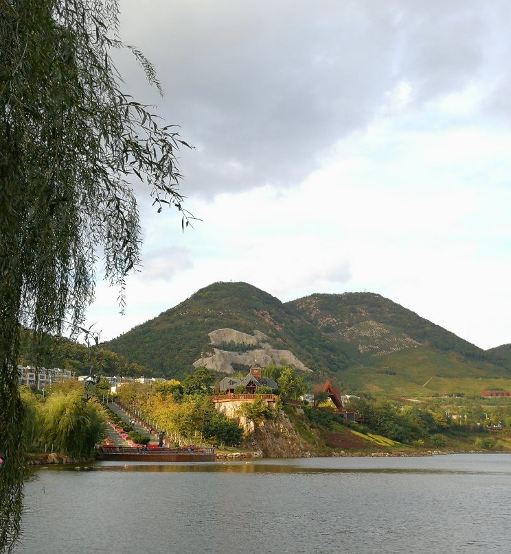 西山湖公园-大连市必去景点