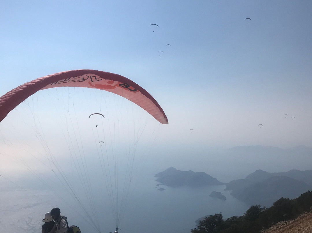 Fly Laputa Tandem Paragliding-费特希耶必去景点