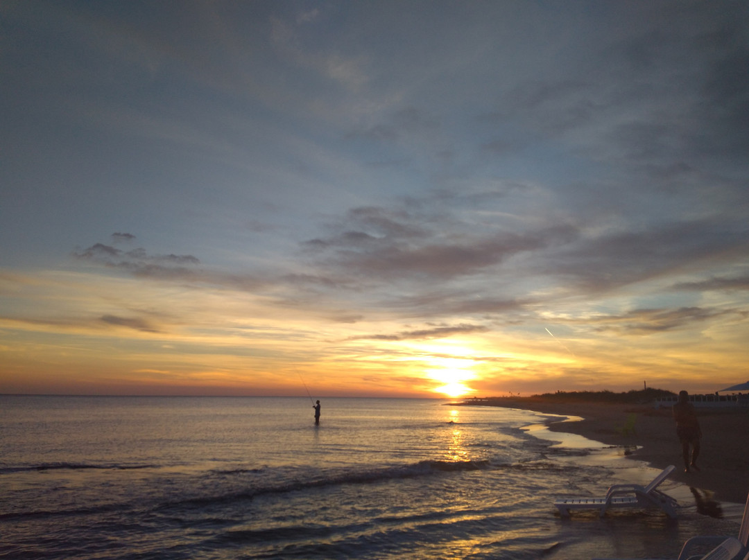 Sunrise I-Beach Live景点图片