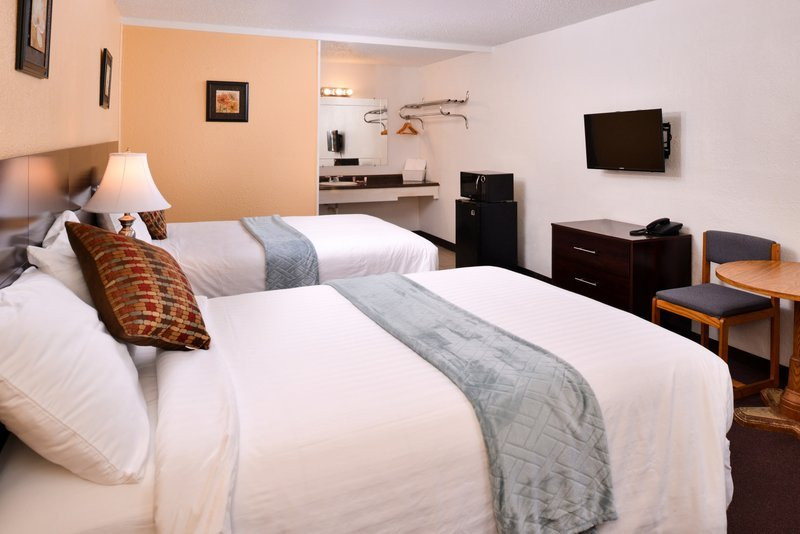 Red Carpet Inn Battleboro主图