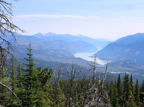 Chilcotin Holidays-Gold Bridge必去景点