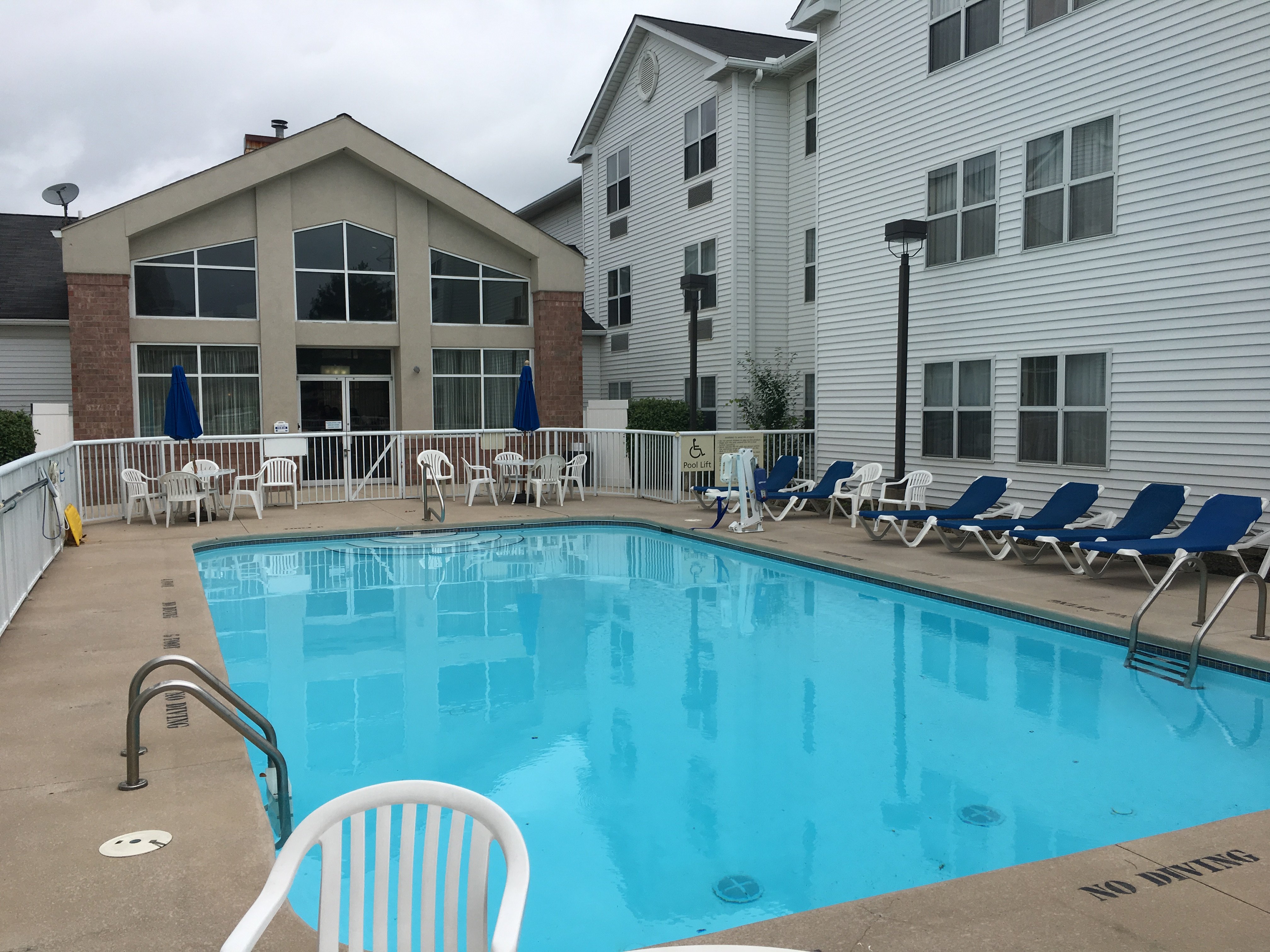 Hampton Inn & Suites Cleveland/Independence-泳池