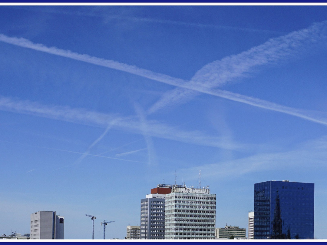 安姆巴什达尊享酒店主图