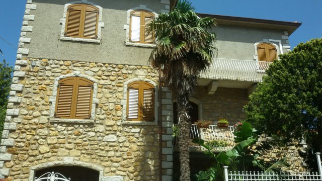 Villa Vittoria-官方