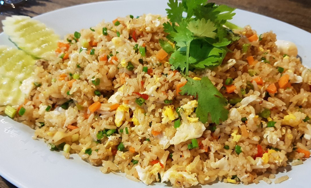 桐艾餐馆和美食-Ban Thiw Thara