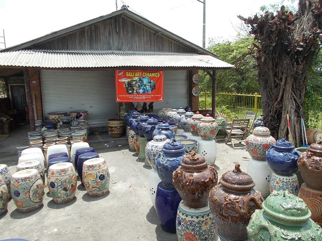 Titi Banda Statue-登巴萨必去景点