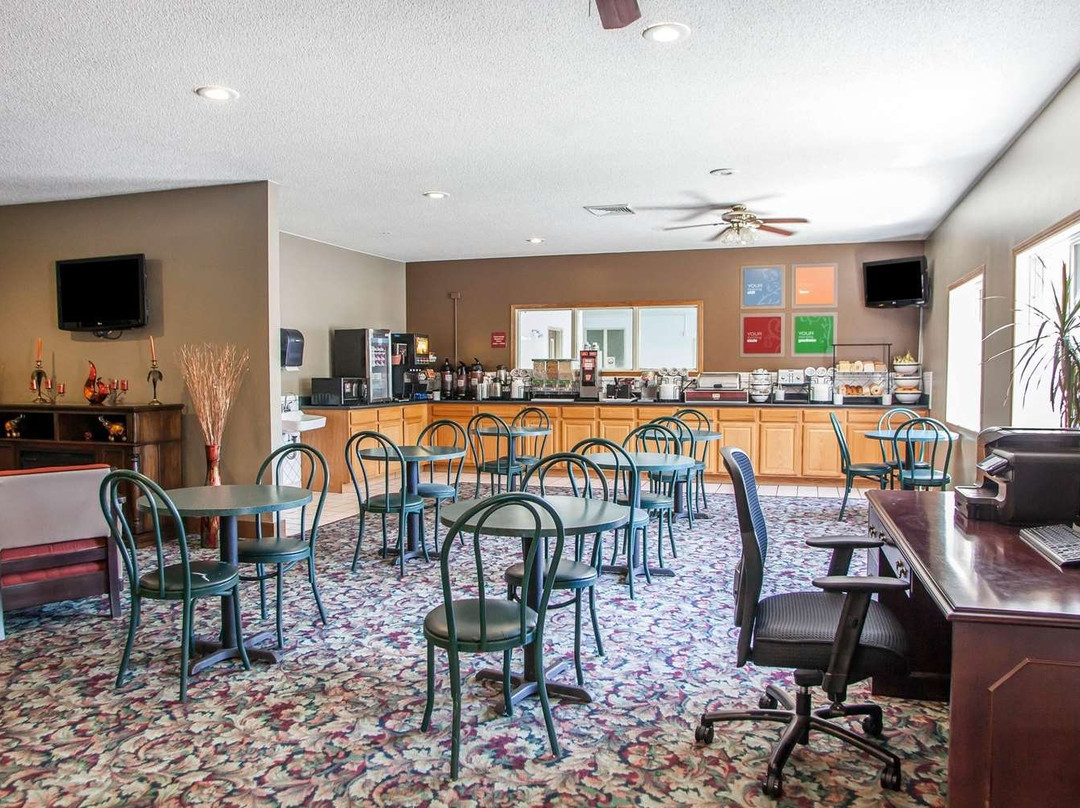 Comfort Inn Muscatine Near Hwy 61主图