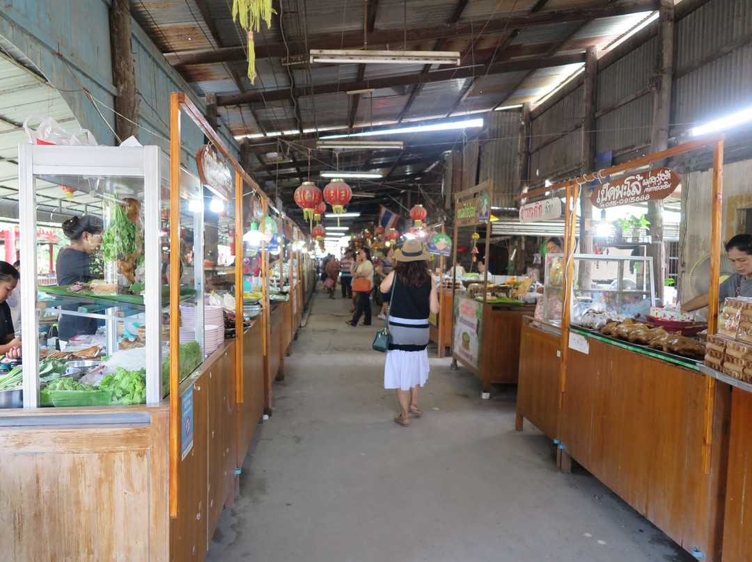 Klong Suan 100 Year Old Market (Chachoengsao)景点图片