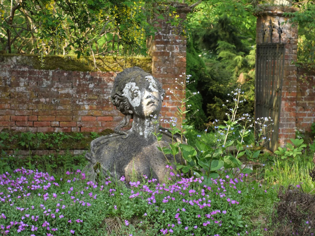 St. Paul's Walden Bury景点图片