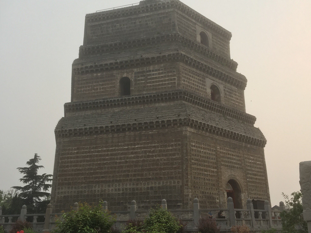 繁塔-开封市必去景点