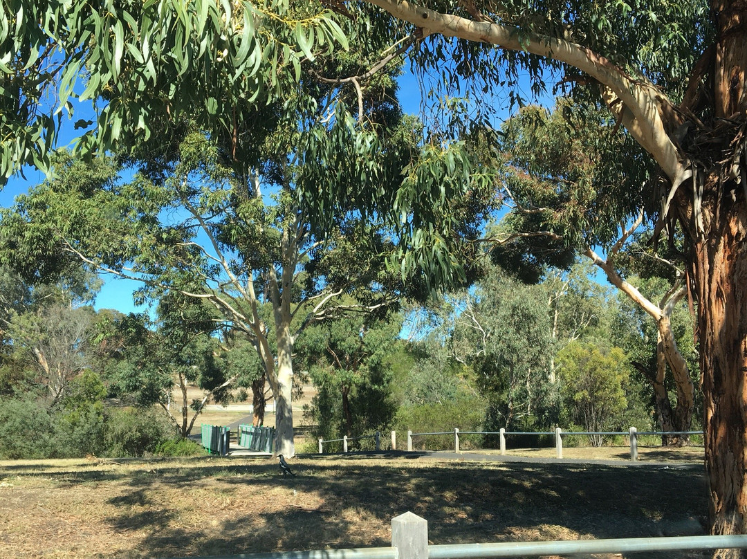 Fountain of Friendship Park-季隆必去景点