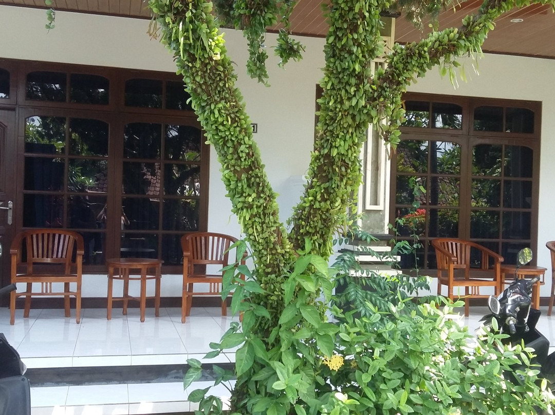 Sekar Arum Riverside Resort主图